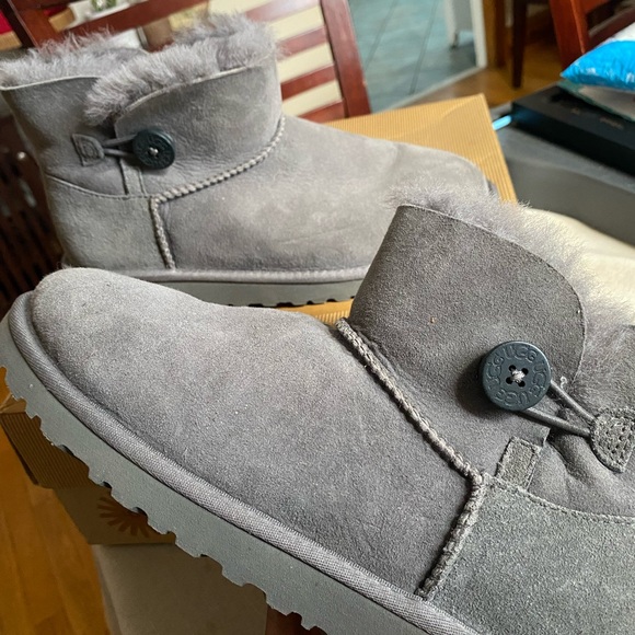 UGG Shoes - Mini Gray Uggs